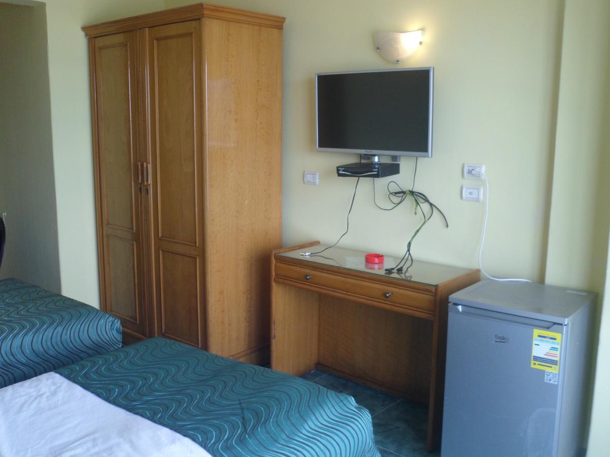 Royal Crown Hotel عائلات فقط Alexandria Exterior foto